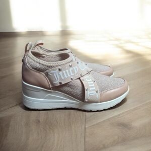 Juicy Couture Women's Blush and White Studded Slip-on Wedge Sneakers Size 8